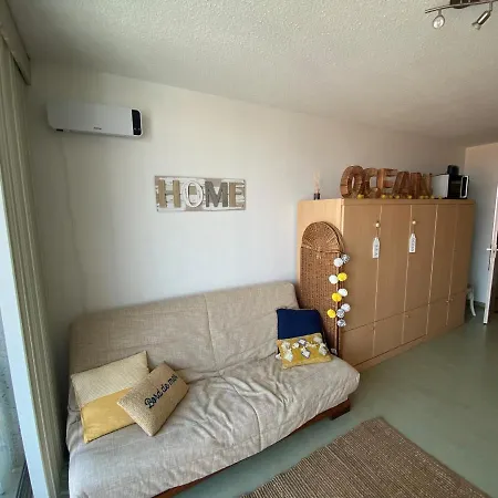 Au 9 Sans 6 : Lumineux Vue Laterale