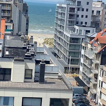 דירה Au 9 Sans 6 : Lumineux Vue Laterale